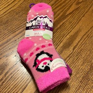 cozy comfy cabin socks with grip sole & aloe infused